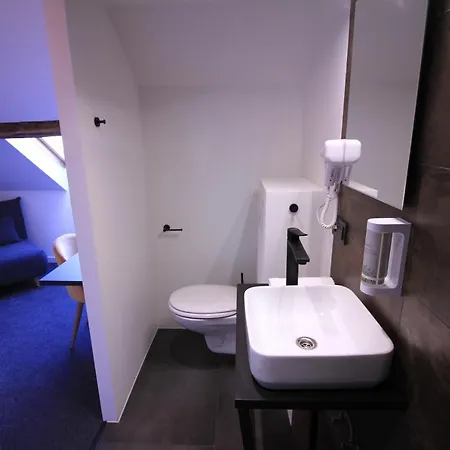 Bed & Breakfast Chambres4you