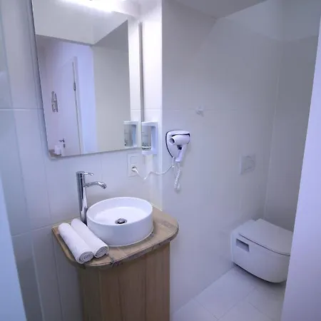 Bed & Breakfast Chambres4you *